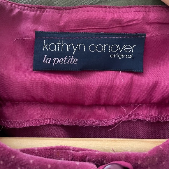 Vintage 80s Kathryn Conover Plum with tiny dots, Velvet button up dress, size 6 - Picture 4 of 7